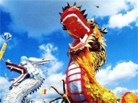 探水鉆機(jī)廠家與您一起挑龍頭嘍！