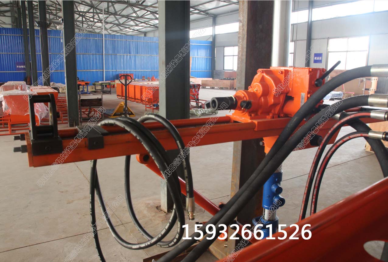 【氣動(dòng)架柱式鉆機(jī)】氣動(dòng)探放水鉆機(jī)特點(diǎn)